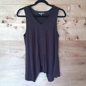 Black Sleeveless Hanky Top Embroidered V-Neck Med